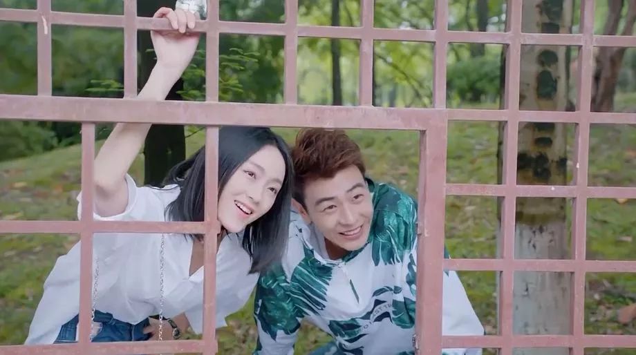 这部豆瓣9.0的国产良心青春片，不狗血的大学流水账