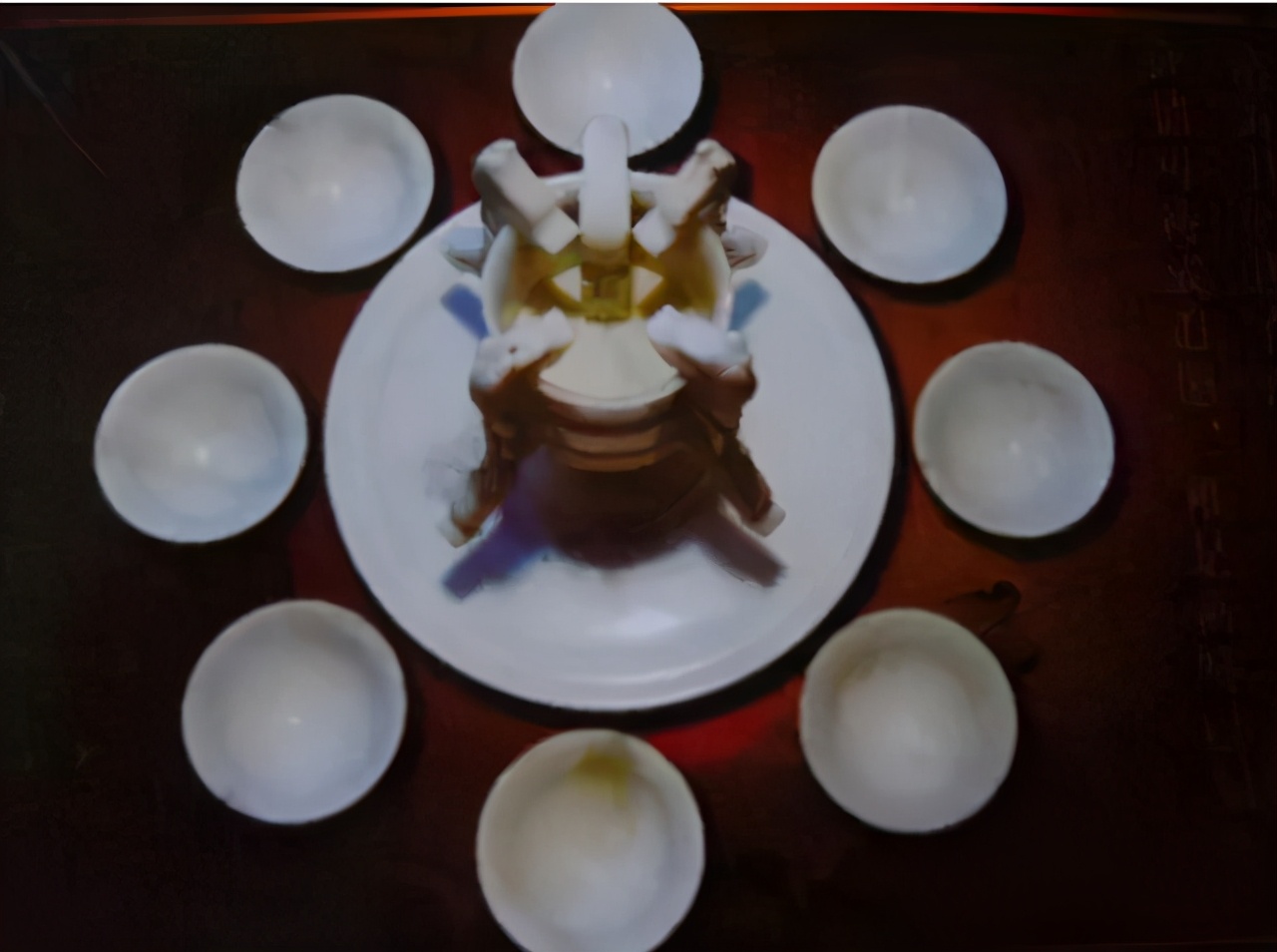 1971年，一件国宝在外宾宴会上离奇失窃，周总理如何巧计夺回？