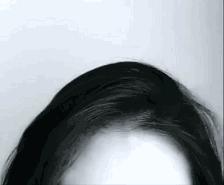 头发扁塌垫发根,头发扁塌怎么处理学生