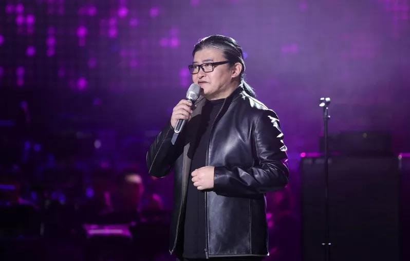 华语男流行歌曲100首完整版,男流行歌曲三十首经典