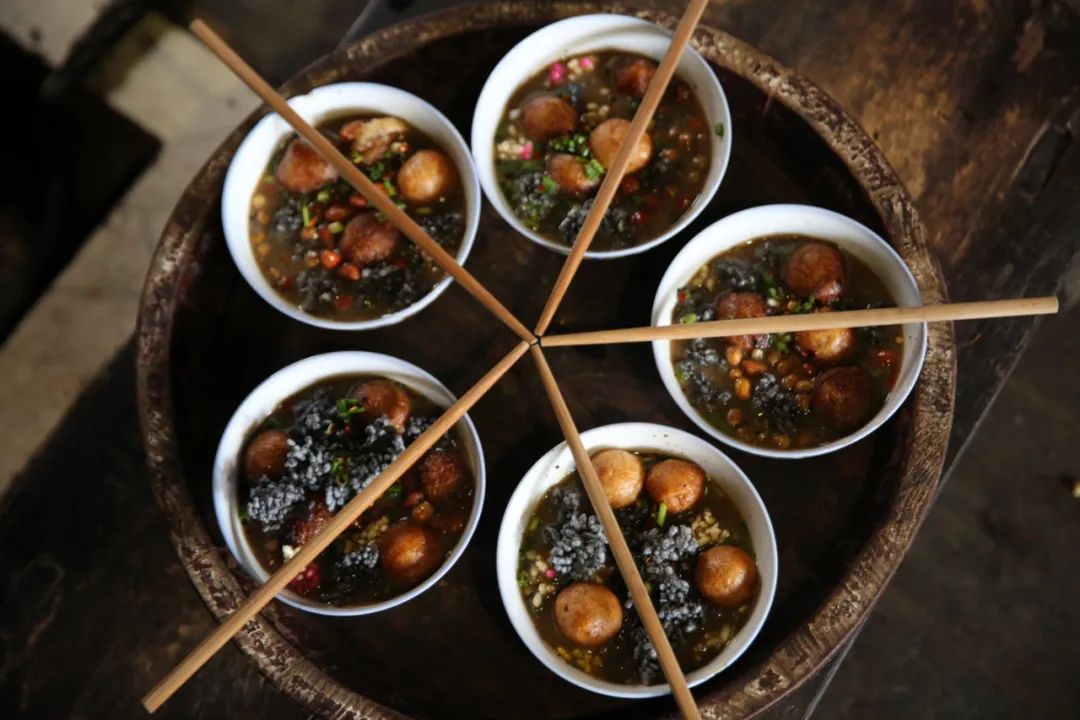 避暑胜地都躲不过45度的高温,各地避暑美食有哪些