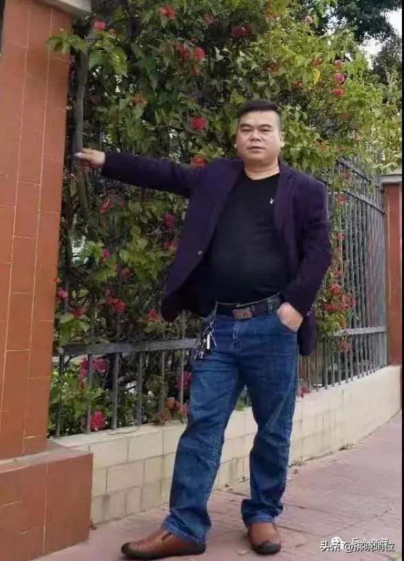 拂晓文学作品的图片,拂晓文艺