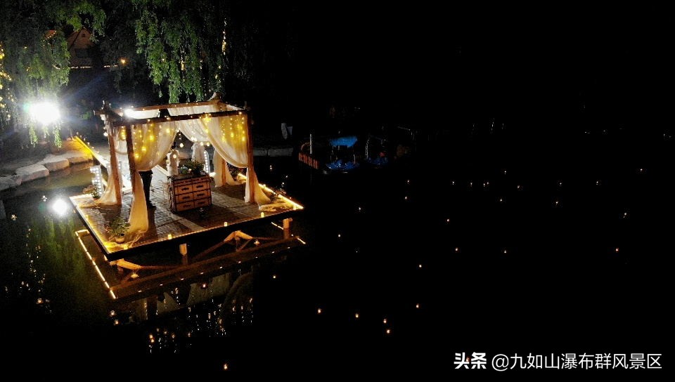 山野里的浪漫,山野里的浪漫与夜晚