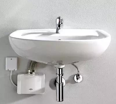 即热式热水龙头和小厨宝,小厨宝即热式热水龙头