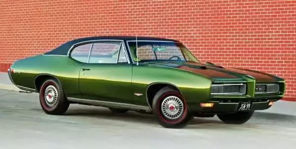 汽车工业的发展阶段,汽车工业的巅峰车型