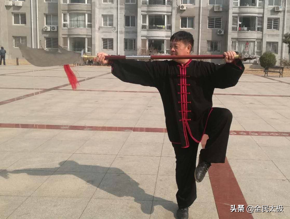 人物故事坚持就是胜利,人物故事身残志坚励志正能量感动