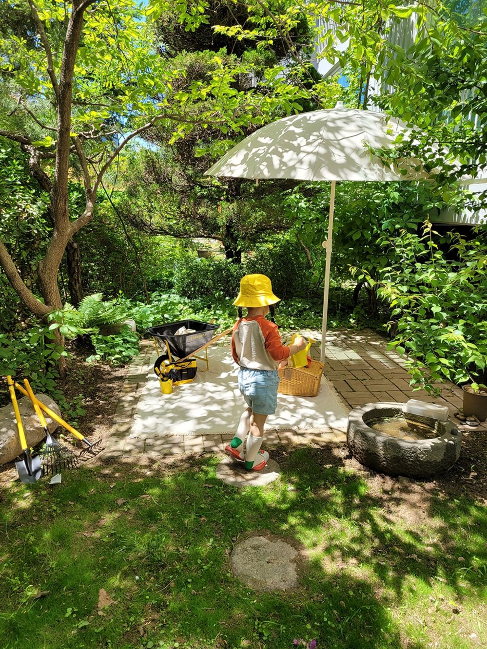 两居室这样装修清爽干净无负担,两套房子打通后装修效果