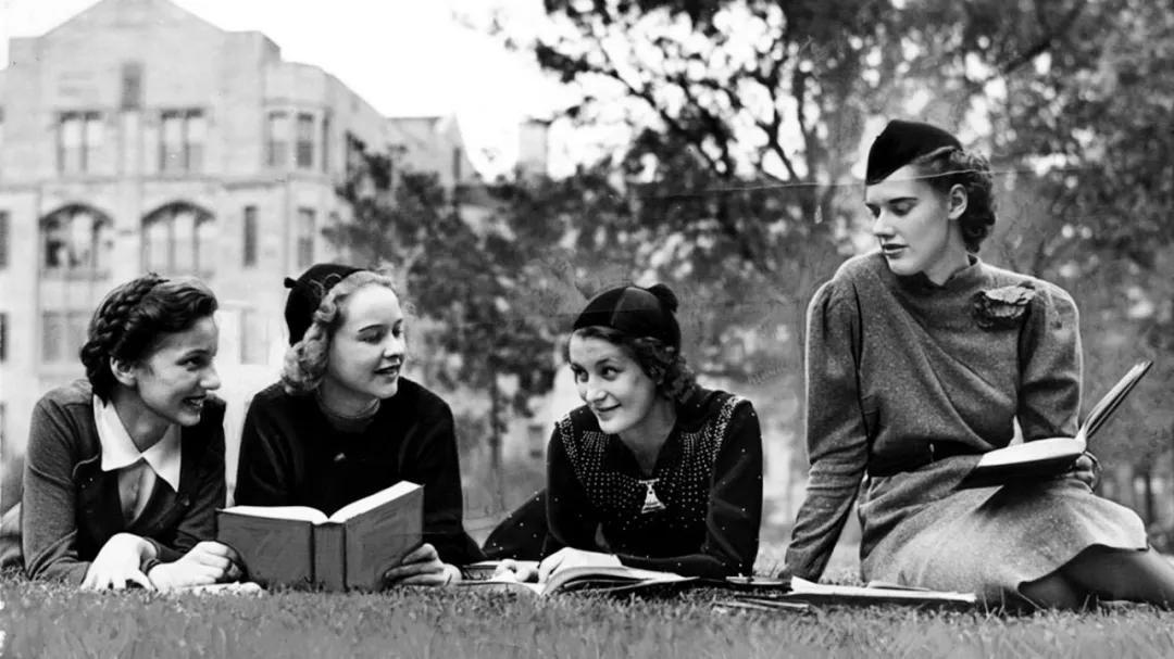 人生必读的外国文学,一生必读的外国散文经典书籍