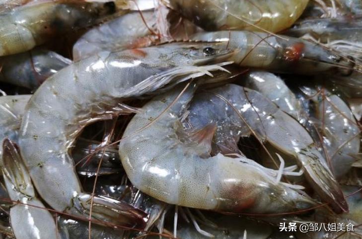 买大虾怎么挑选小技巧图片,大虾怎么挑选挑大的还是小的