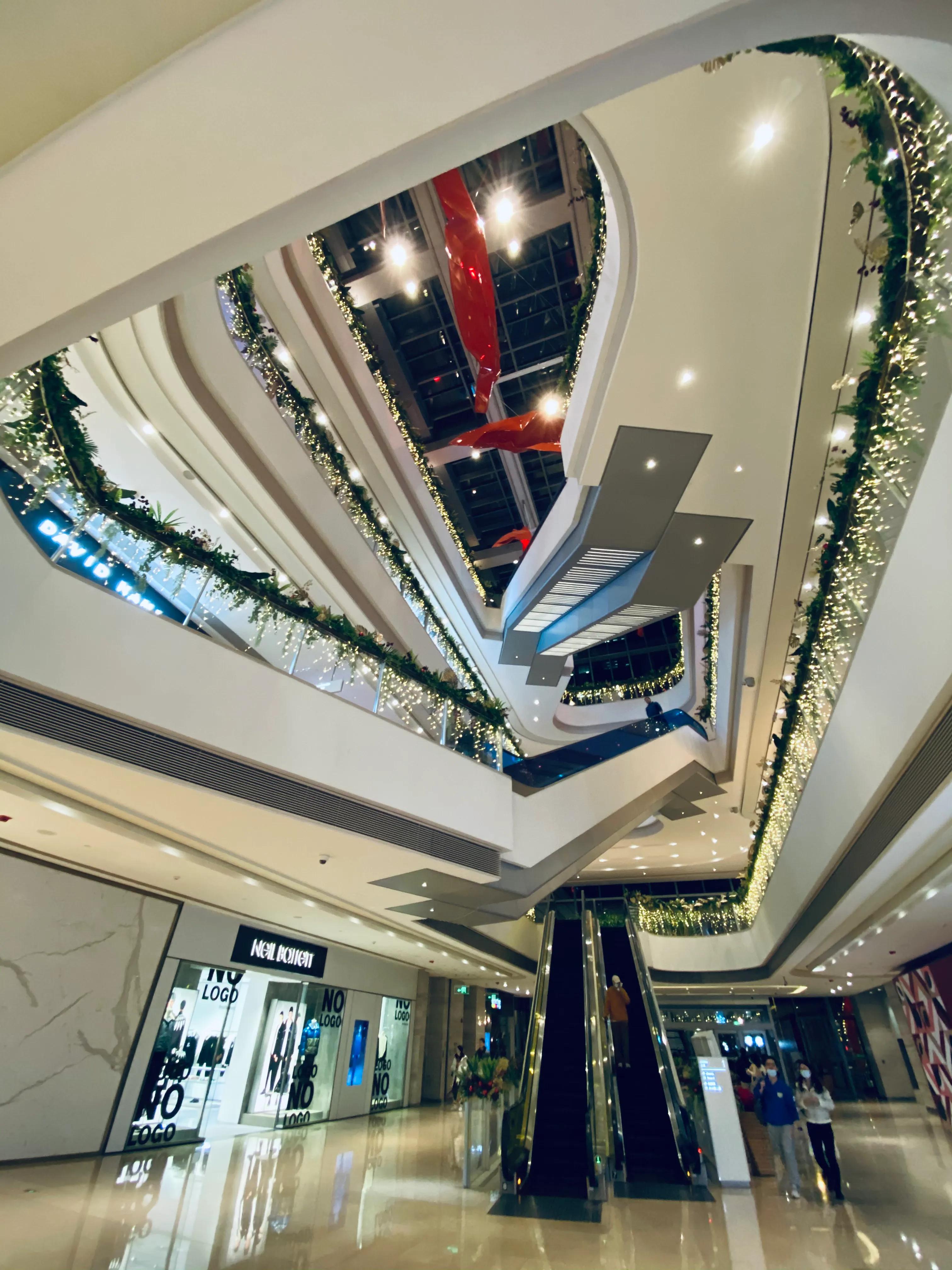 上海静安嘉里中心地址,上海静安嘉里中心店