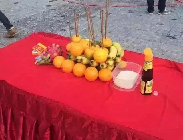 南京人，迷信的矛盾体