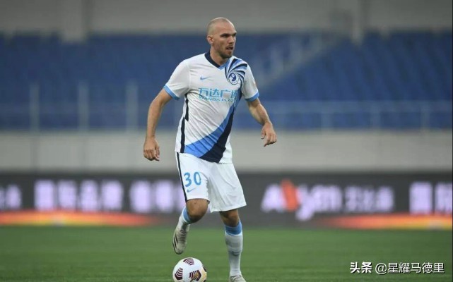 中超红牌罚下外援,中超外援踢人红牌