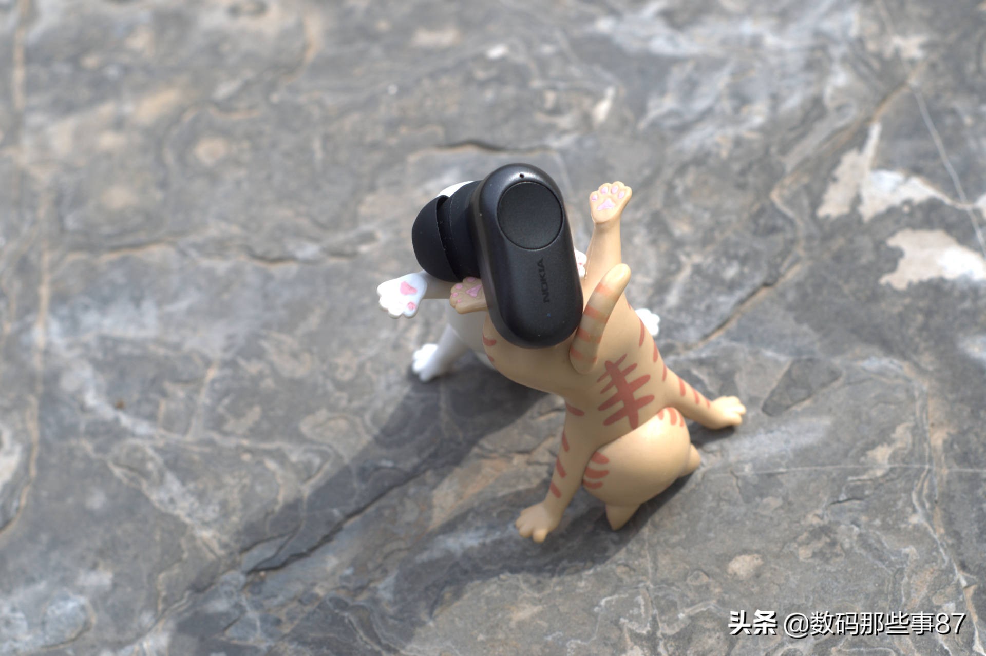 诺基亚p3802a和漫步者nb2哪个好,诺基亚p3802a说明