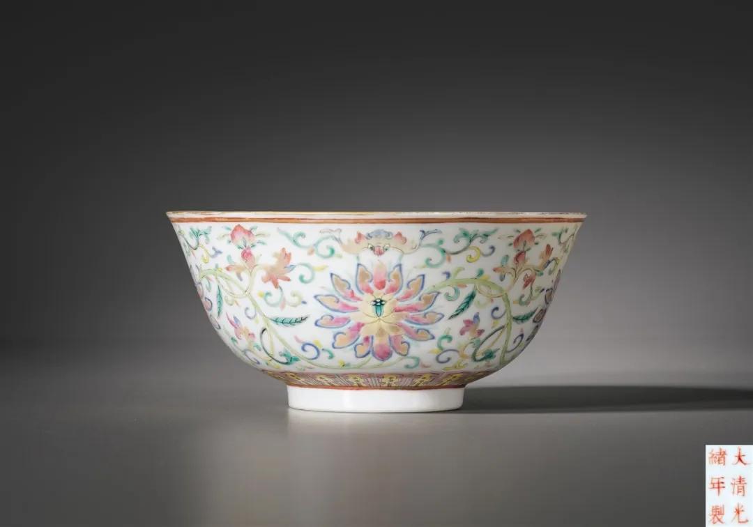 2024春拍晚清瓷器成交记录,2021中国艺术品明清瓷器成交前十