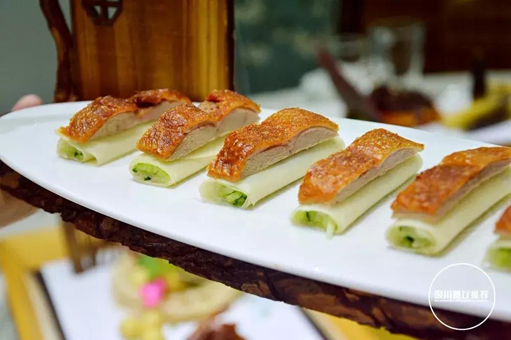 银川清真的农家乐烤全羊哪家好吃,银川烤全羊的海鲜自助推荐