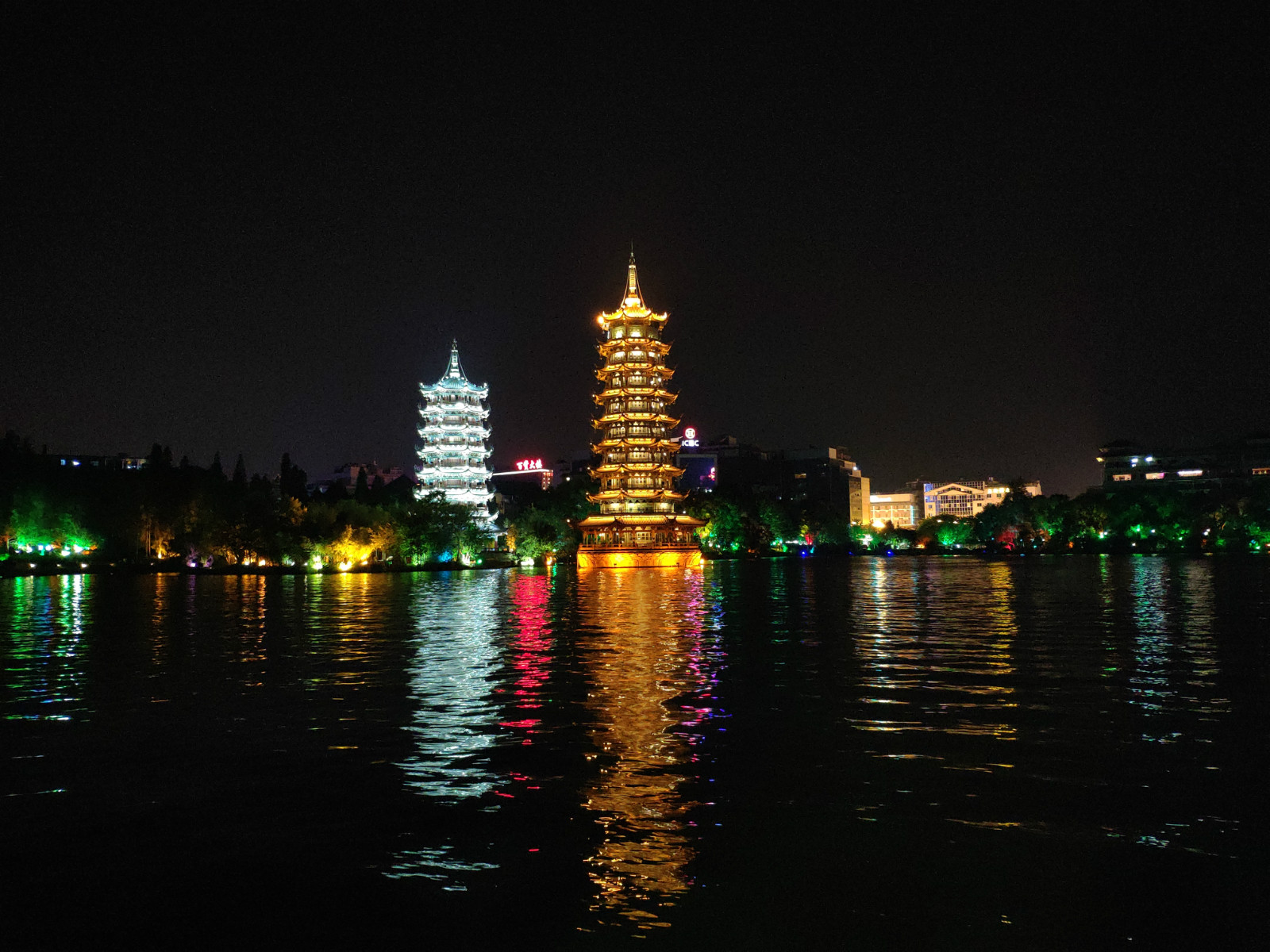 桂林家人两日游路线,广州桂林3天自驾游攻略