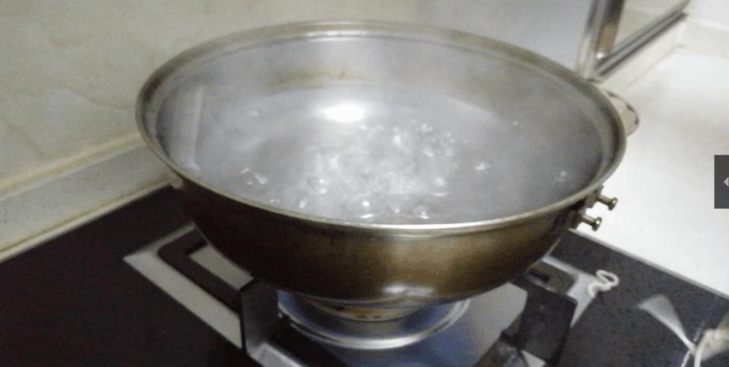 炒面不粘锅的技巧教你一招,做炒面酱油粘锅怎么办