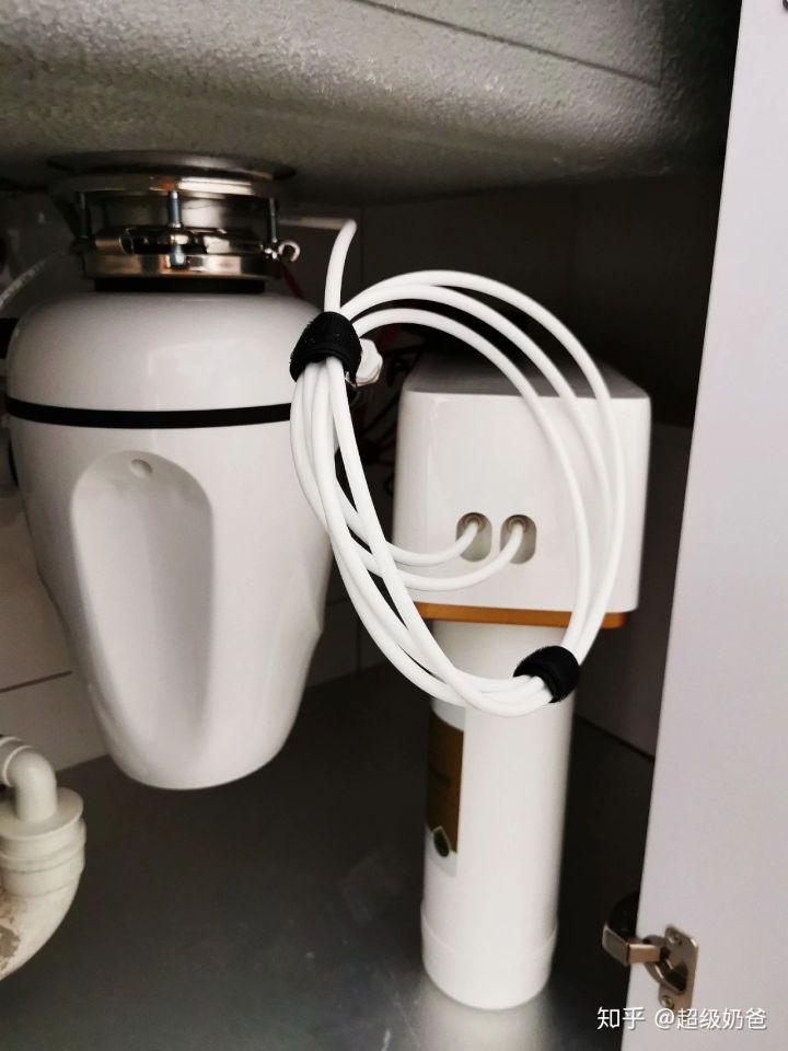 40㎡自己住​，功能一个不少，有超多电器，能住出100㎡的宽敞