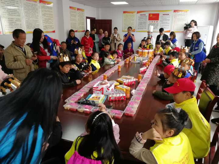 公益小天使活动,公益小天使五一活动