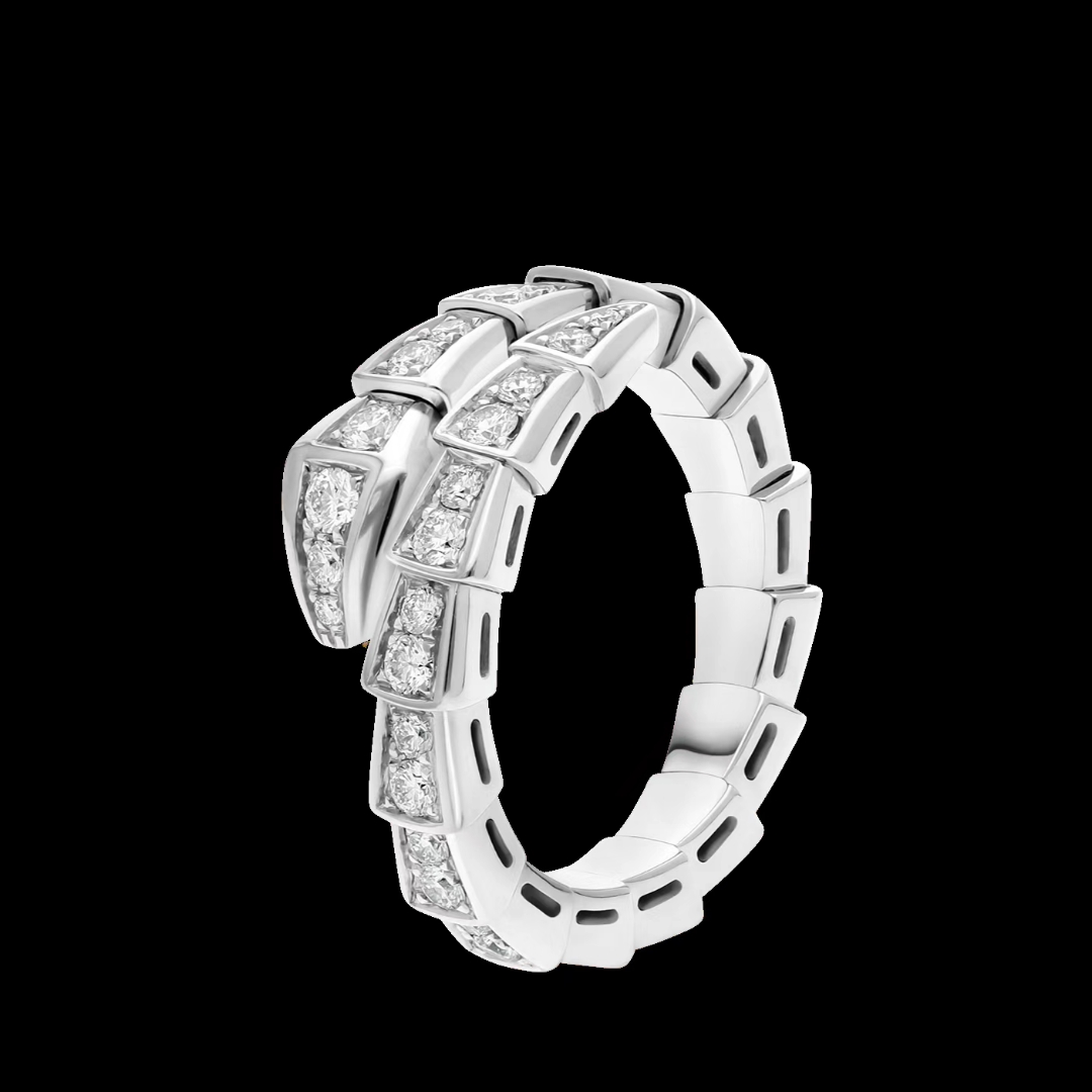 等疫情过去，戴上卡地亚宝格丽配上vca四叶草珠宝去见想见的人