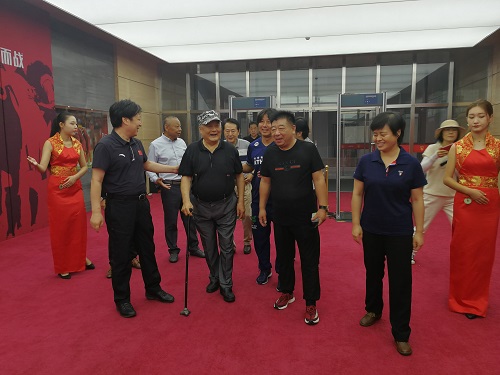 足球市长杯廊坊,青岛追风少年和廊坊足球比赛