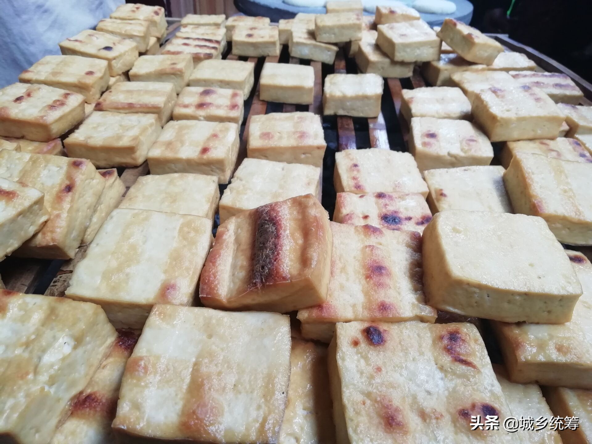 重庆中山古镇千米长宴迎新春,中山古镇千米长宴什么时候举行