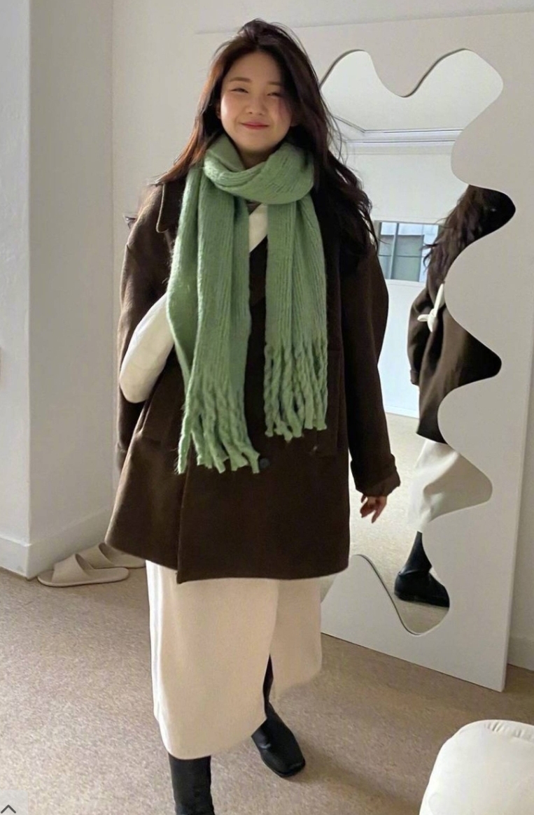 韩国冬季露腿穿搭,ins韩国冬季露腿穿搭