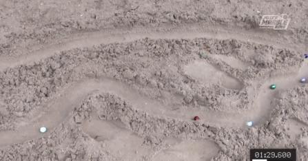 为什么几百万人要在油管上为一颗红色弹珠加油？