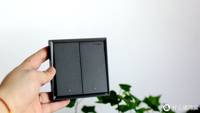 施耐德小夜灯智能感应灯插座,施耐德绎尚带夜灯