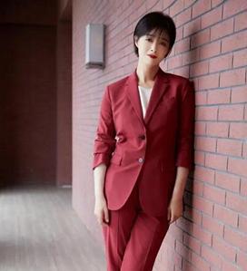 蒋欣显瘦穿搭大全,拯救拜拜肉蝴蝶袖