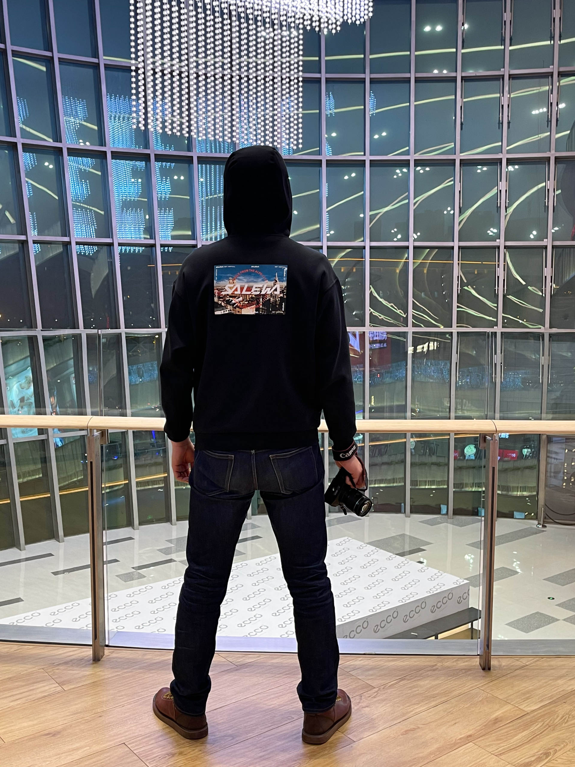 好看又好穿的冲锋衣测评,适合日常穿的户外冲锋衣