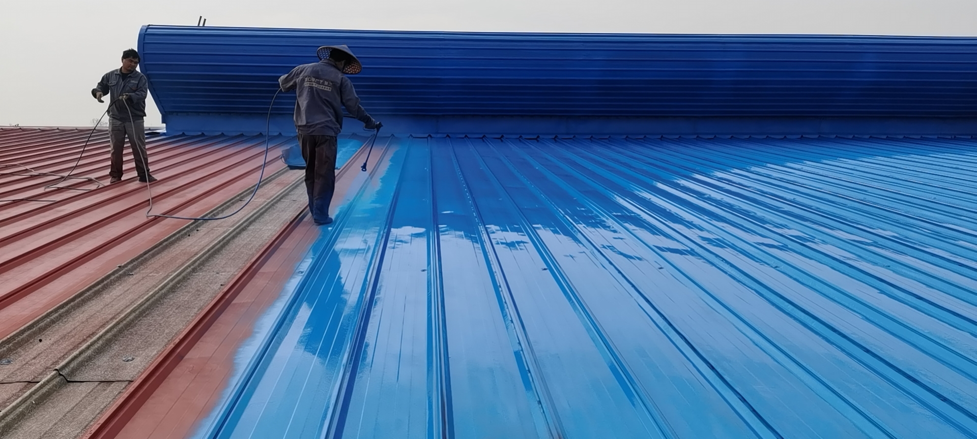 彩钢瓦翻新喷漆一年后起皮,彩钢瓦翻新水漆爆皮怎么回事