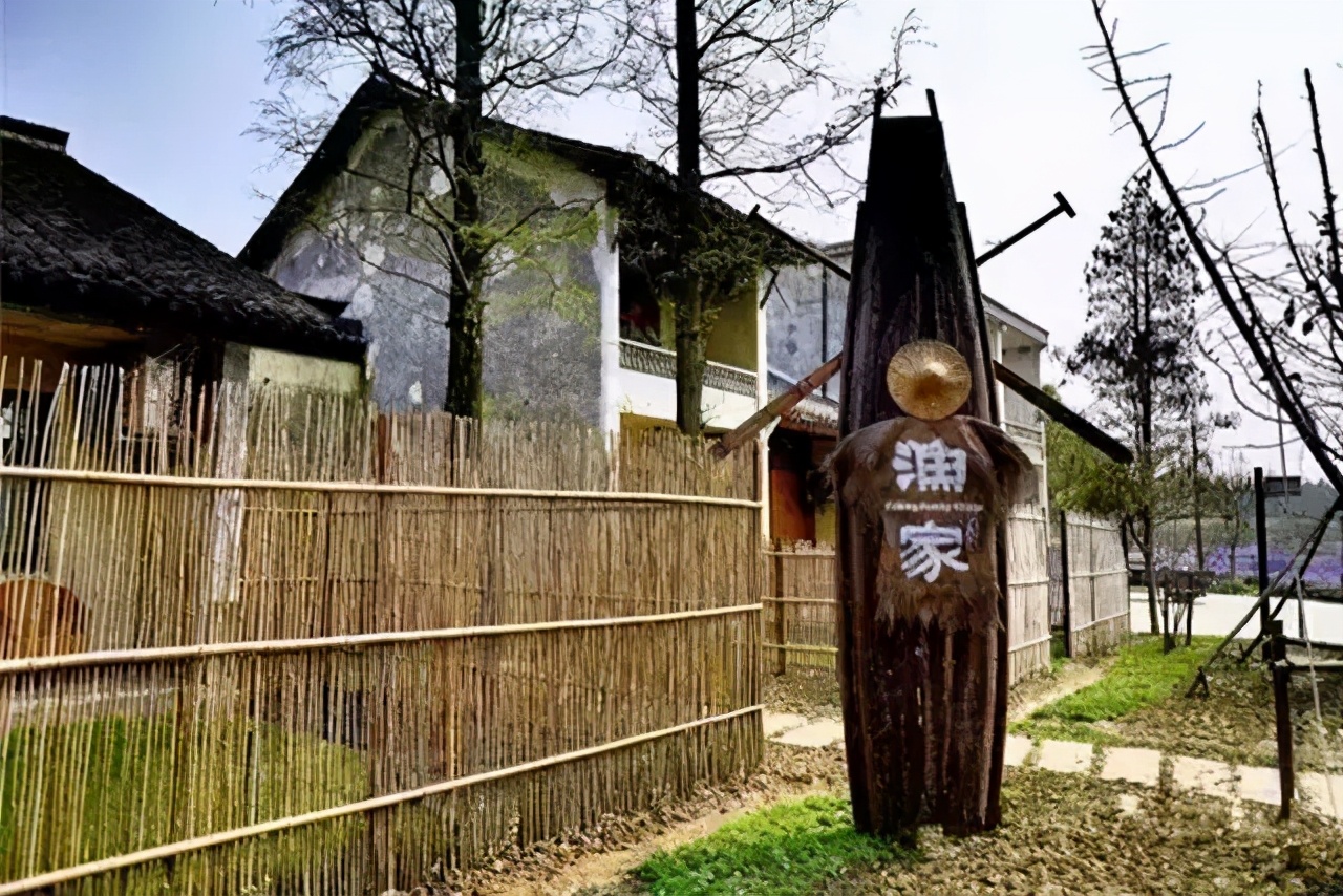 乌村推出一价全包模式的好处,乌村年接待游客量