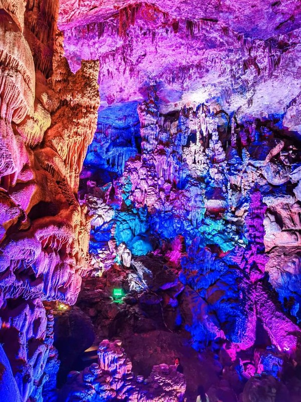 桐庐夜游富春山居景区,桐庐富春江夜游和白天游