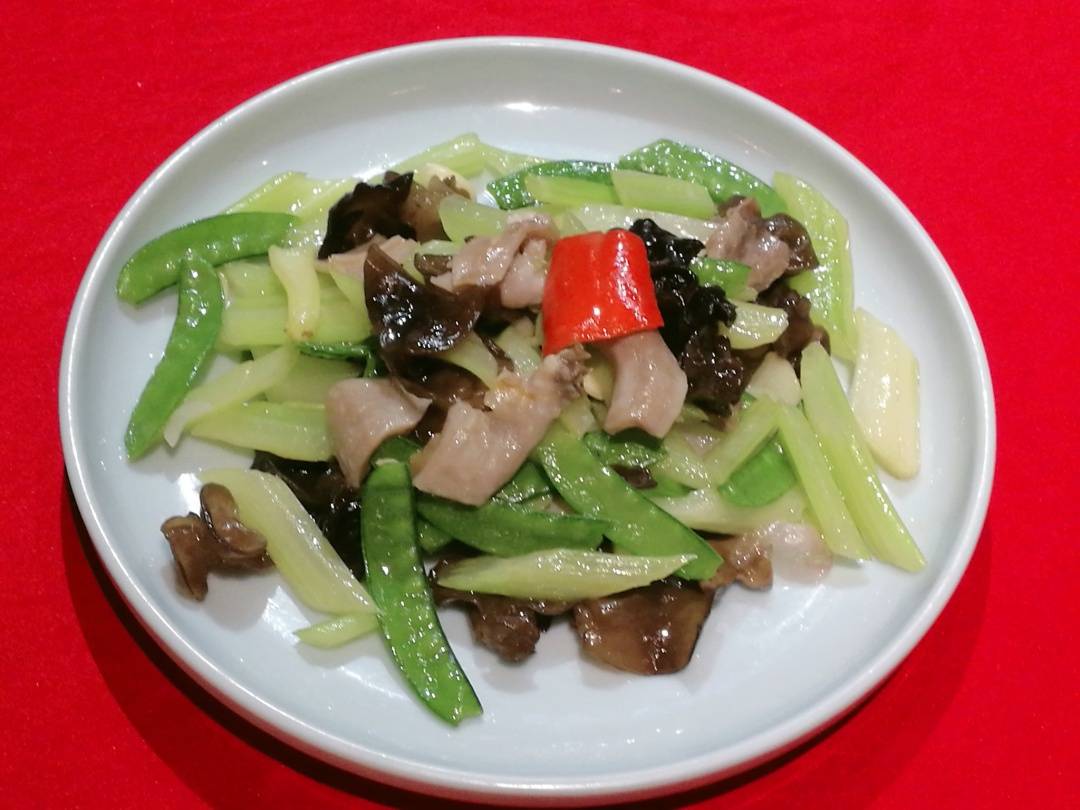 广州吃蚝必选之地,蚝九门海鲜自助象拔蚌