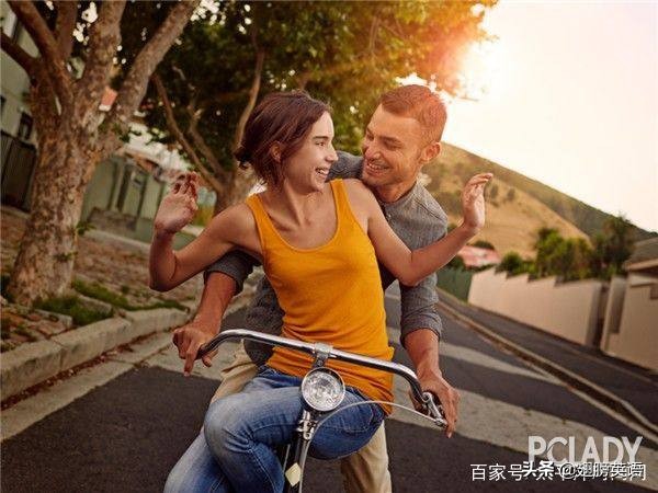 100个常用写作词语,100句经典作文排比句