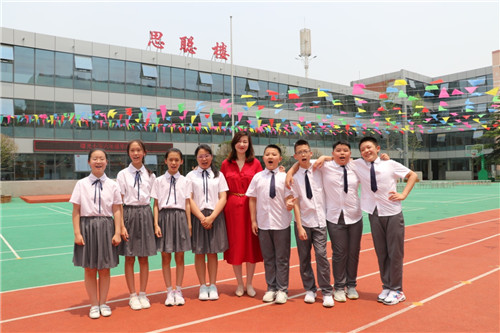 邯郸市曙光小学毕业照,曙光小学邯郸开学