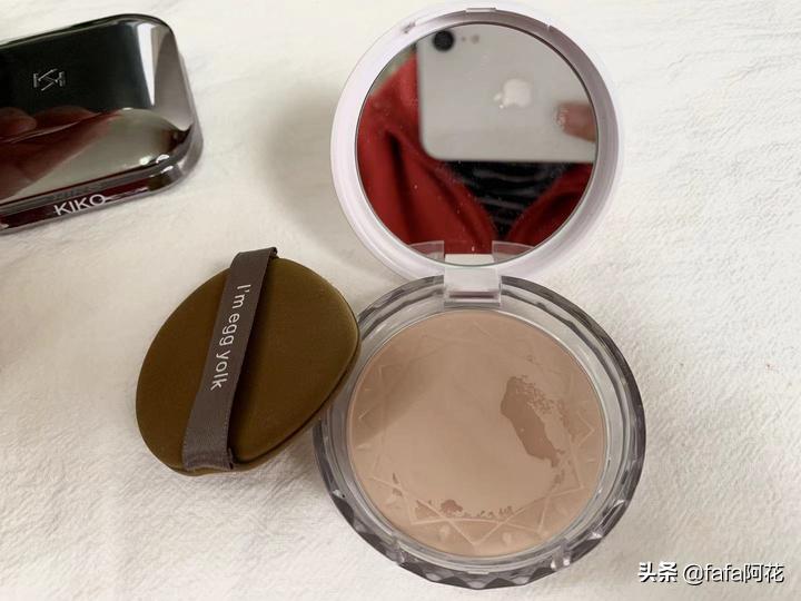 好用不贵的美妆单品,美妆博主有多少化妆品