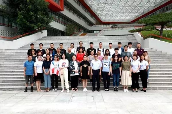 赞！香港名校一年制大学预科落户瀚声