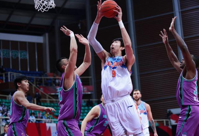 维吾尔族球员进入世预赛大名单,新疆全疆赛2024篮球