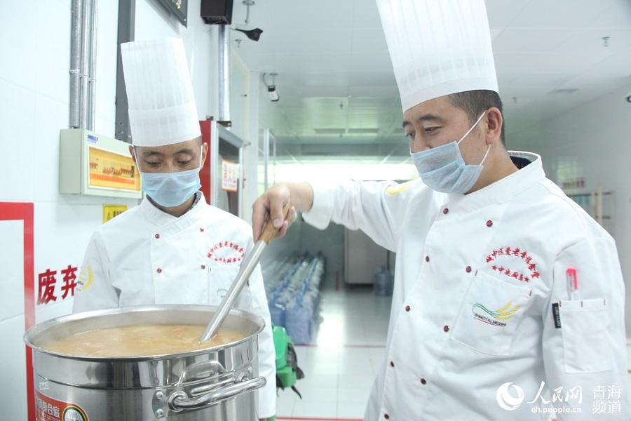 西宁市爱老幸福食堂网点,西宁城西区爱老幸福食堂地址