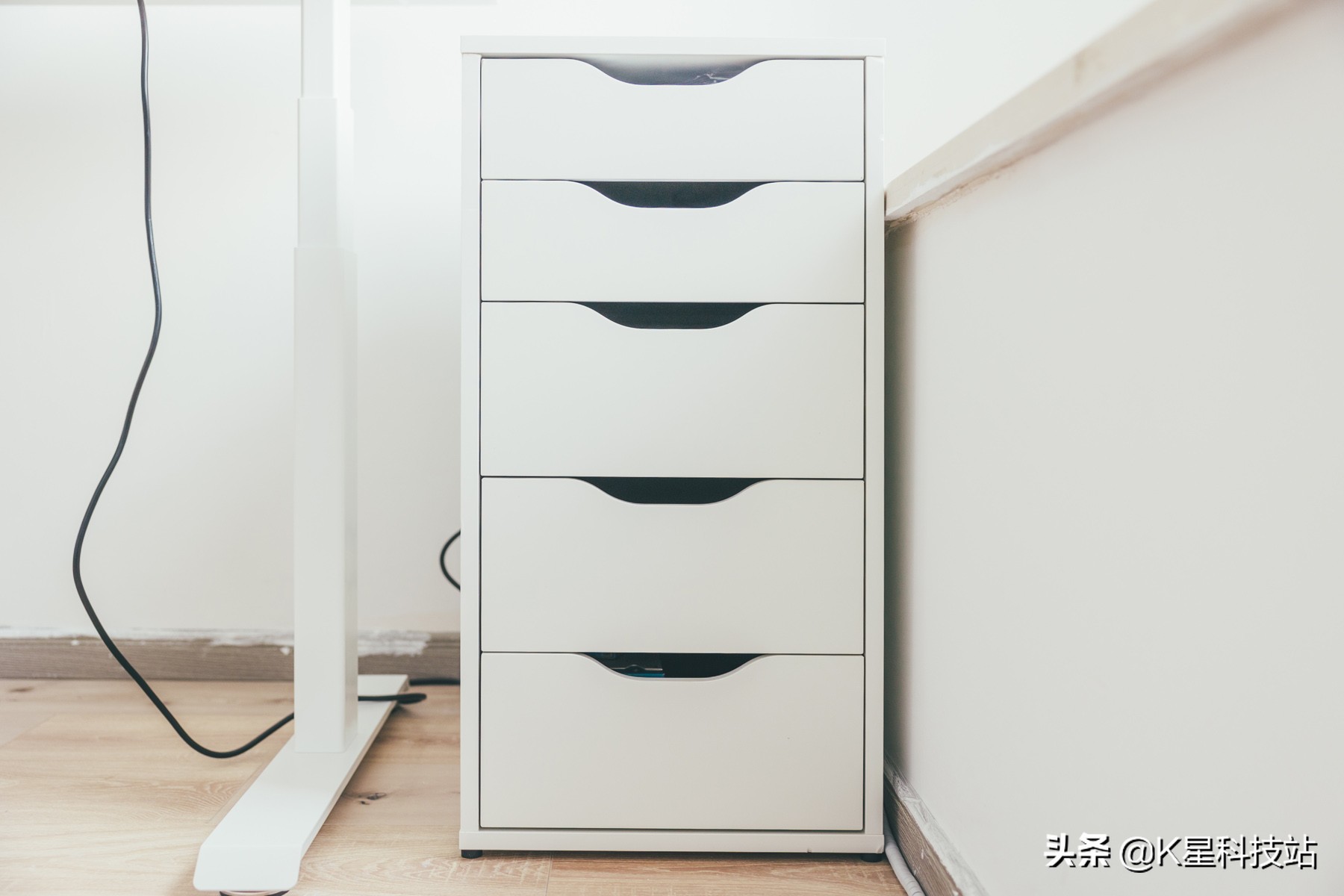 极简主义工作台设计,极简主义工作台