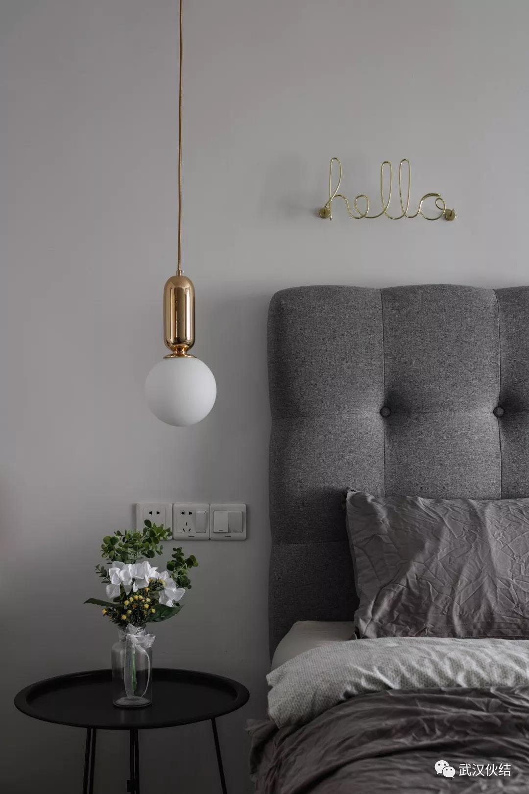 「恋·家」在灰色空间里找色块，是这个房子里最浪漫的益智游戏