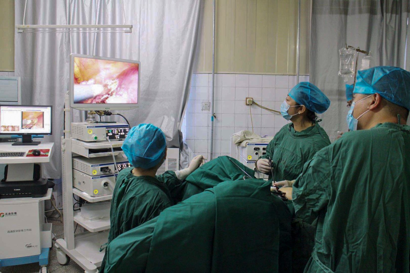 子宫肌瘤切除后吃什么好,子宫肌瘤切除术的全过程