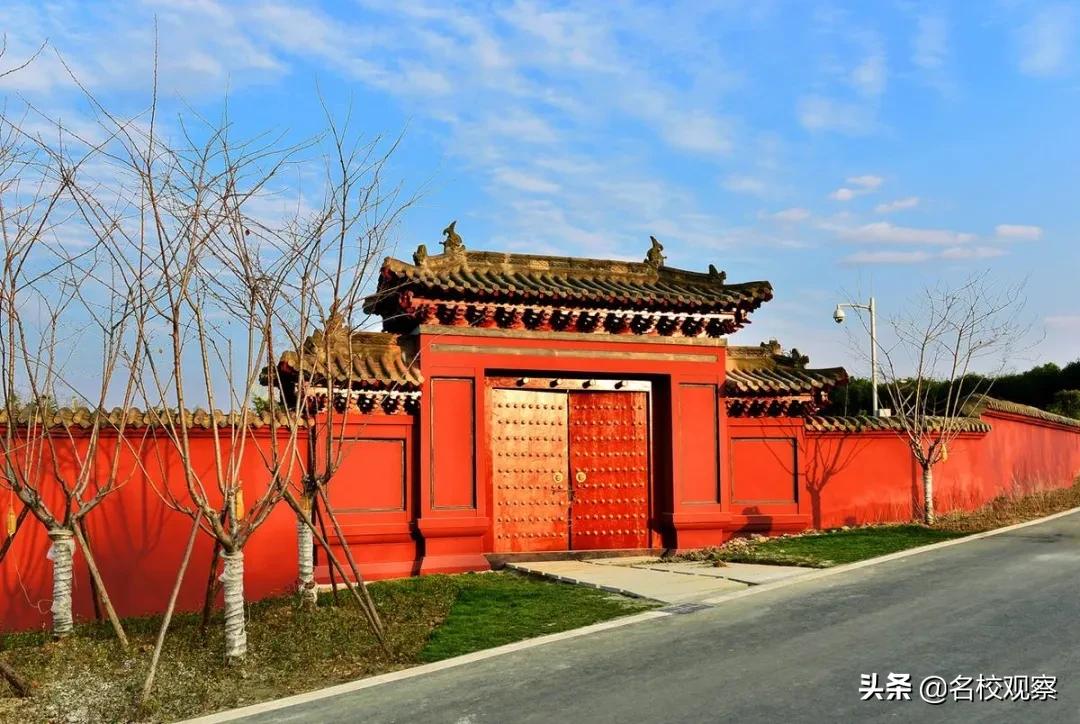 在成都有哪些地方适合大学生旅游,住在大学边上的体验