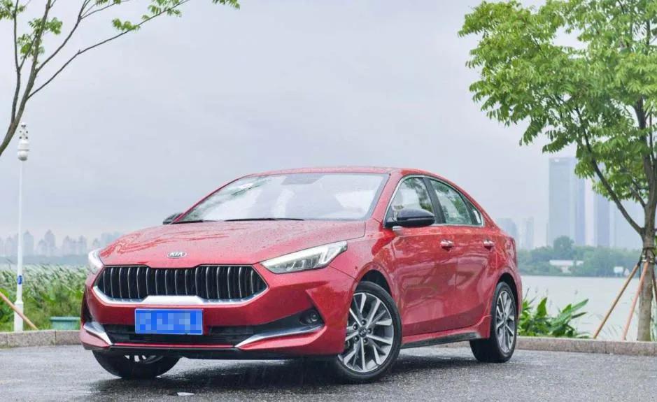 平顺稳当易种草，试驾东风悦达起亚K3