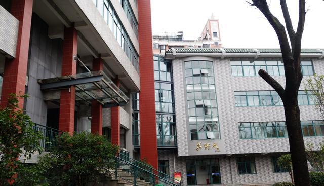 无锡市湖滨中学,无锡湖滨特色初中