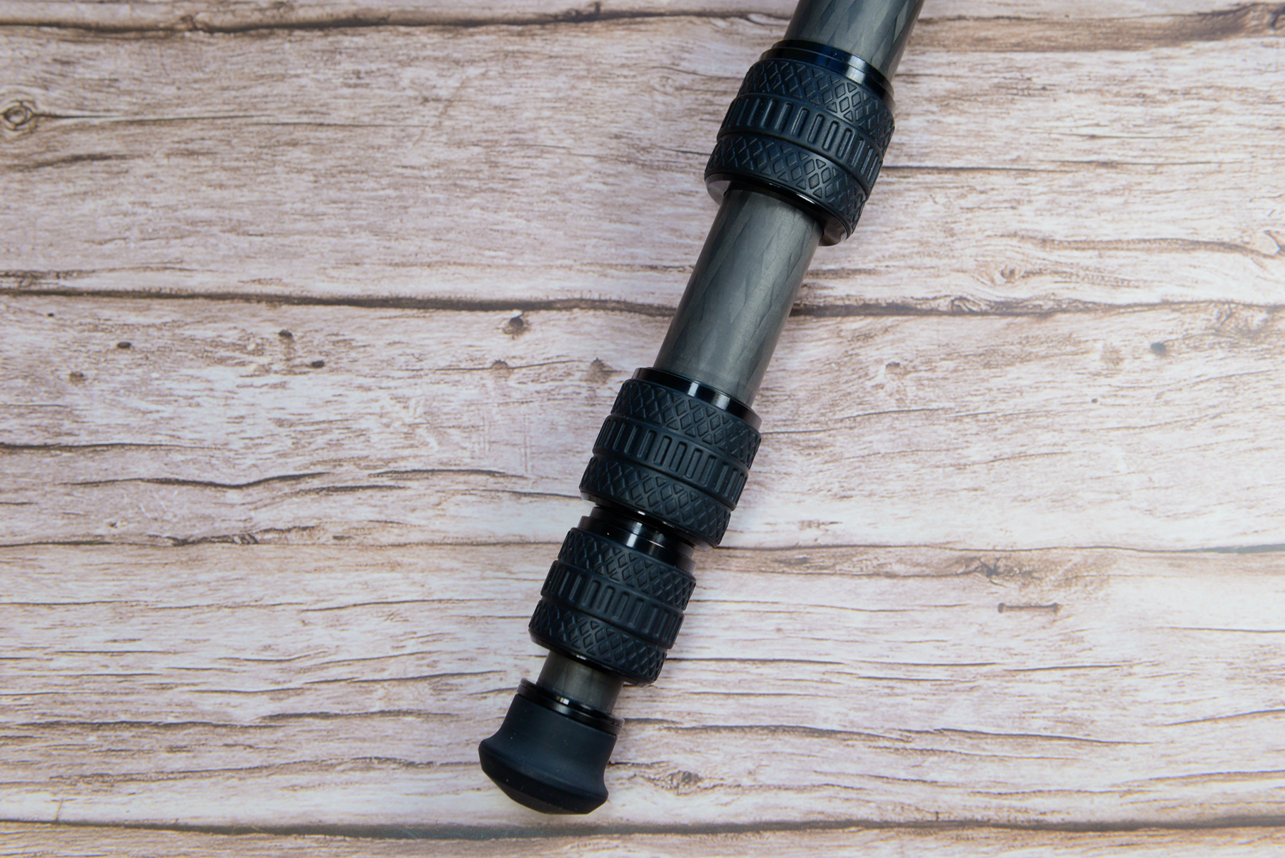 摄影好帮手,思锐便携碳纤维三脚架