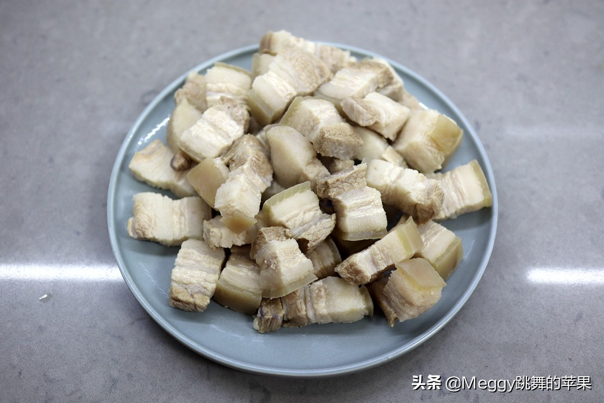 做红烧肉剩下的汤怎么吃,红烧肉剩下来的汤烧什么好吃