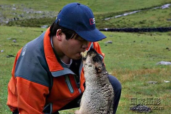 我不是大眼萌我是鼠疫最大移动储存库